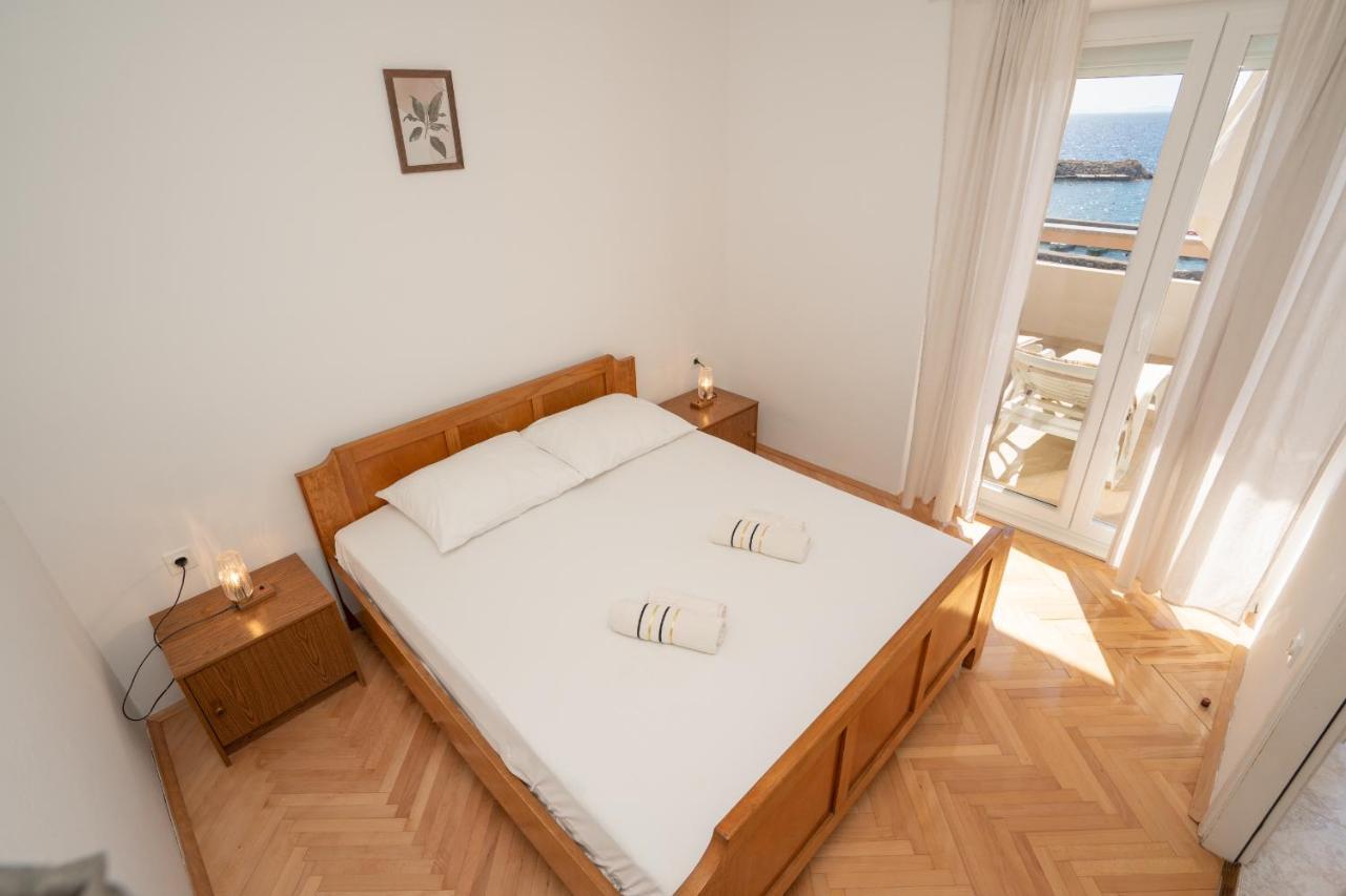 Apartments And Rooms Ljubica 伦 外观 照片